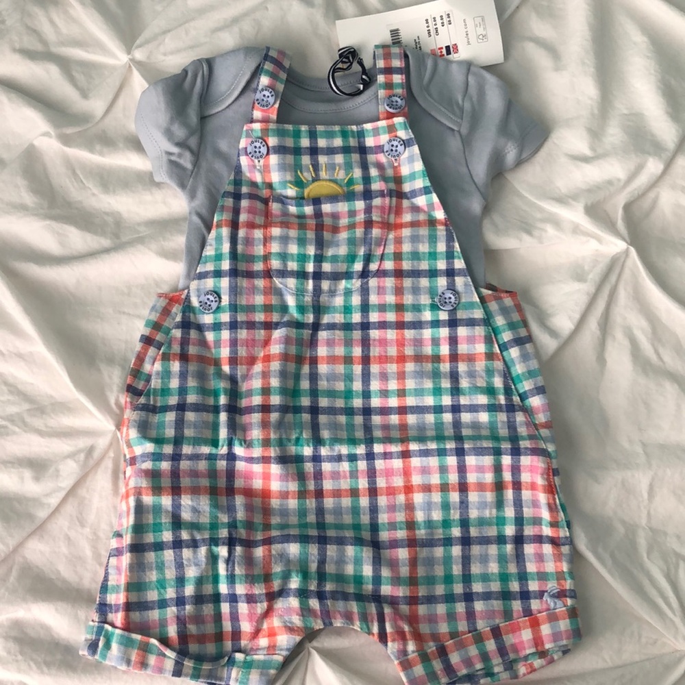 Joules Cute overalls outfit. Tee included